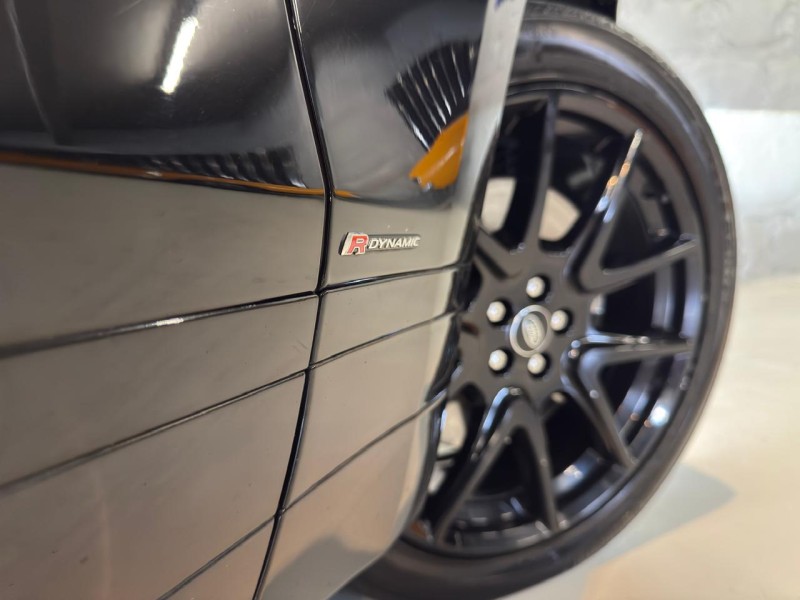RANGE ROVER VELAR 3.0 V6 P340 GASOLINA R-DYNAMIC SE AUTOMÁTICO - 2021 - CAXIAS DO SUL