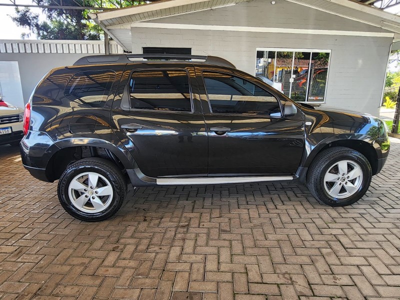 DUSTER 1.6 EXPRESSION 4X2 16V FLEX 4P MANUAL - 2014 - CAXIAS DO SUL