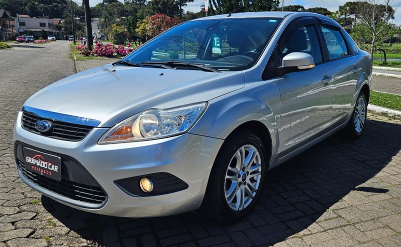 FOCUS 2.0 GHIA SEDAN 16V FLEX 4P MANUAL - 2013 - CANELA