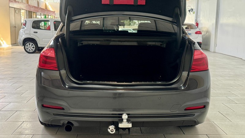 320I 2.0 16V TURBO ACTIVE FLEX 4P AUTOMÁTICO - 2017 - ESTâNCIA VELHA