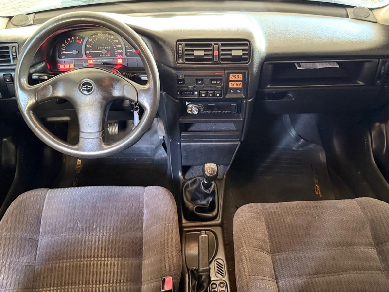 VECTRA 2.0 MPFI GLS 8V GASOLINA 4P MANUAL - 1994 - CAXIAS DO SUL