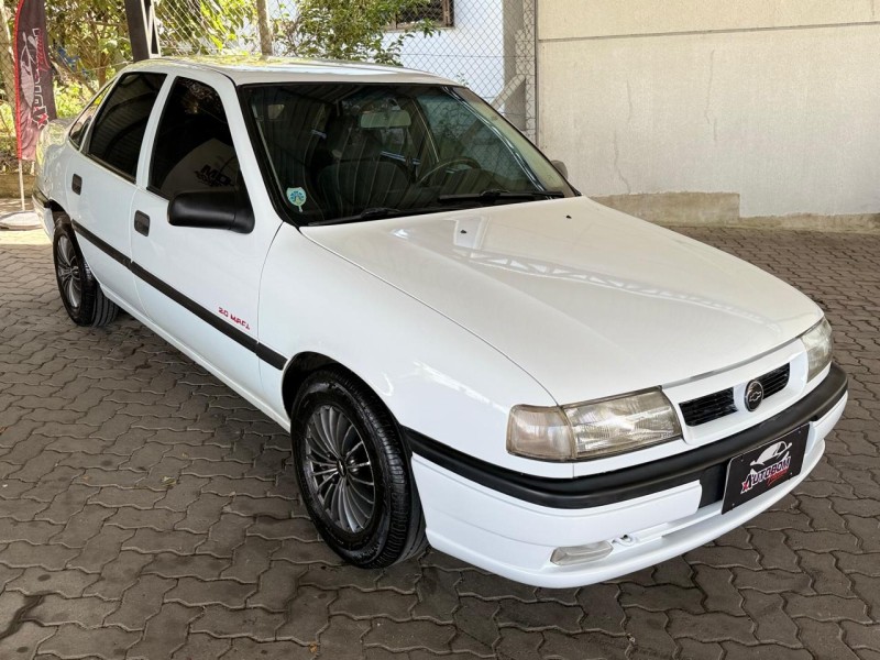 VECTRA 2.0 MPFI GLS 8V GASOLINA 4P MANUAL - 1994 - CAXIAS DO SUL