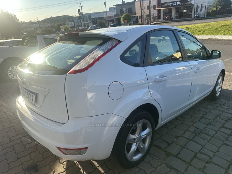 FOCUS 1.6 GLX 8V FLEX 4P MANUAL - 2011 - SãO MARCOS