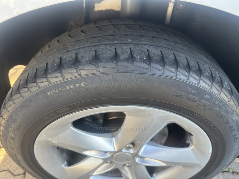 FOCUS 1.6 GLX 8V FLEX 4P MANUAL - 2011 - SãO MARCOS
