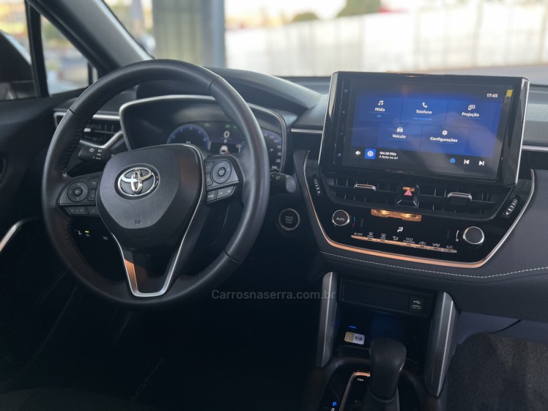 COROLLA 2.0 CROSS XRE 16V FLEX 4P AUTOMÁTICO - 2025 - BOM PRINCíPIO
