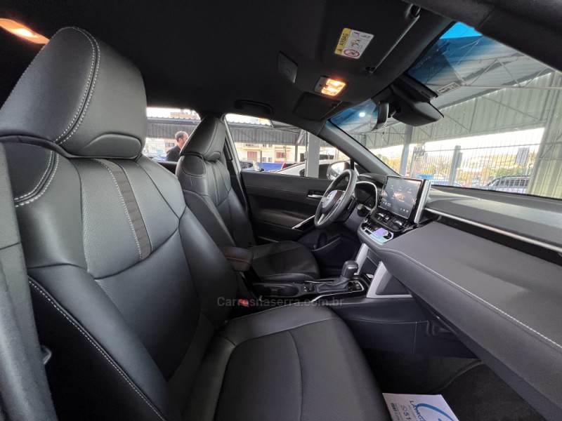 COROLLA 2.0 CROSS XRE 16V FLEX 4P AUTOMÁTICO - 2025 - BOM PRINCíPIO