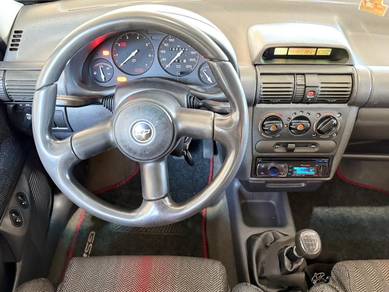 CORSA 1.6 SFI GSI 16V GASOLINA 2P MANUAL - 1996 - CAXIAS DO SUL