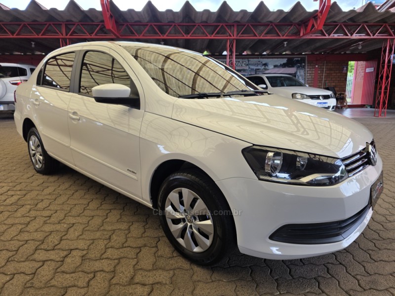 VOYAGE 1.0 MI TRENDLINE 8V FLEX 4P MANUAL