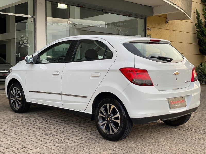 ONIX 1.4 MPFI LTZ 8V FLEX 4P MANUAL - 2014 - CAXIAS DO SUL