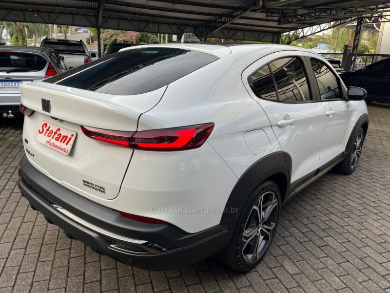 FASTBACK 1.0 IMPETUS 200 TURBO FLEX 4P AUTOMÁTICO - 2024 - FELIZ