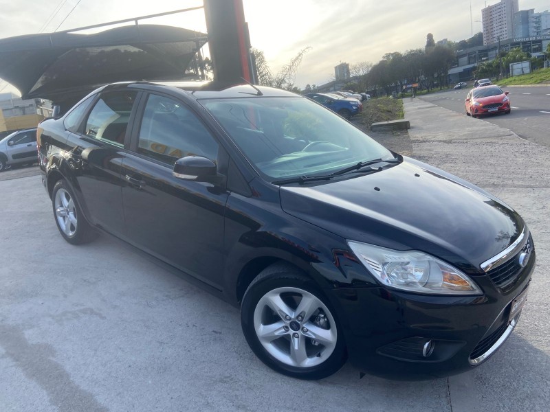 focus 2.0 sedan 16v gasolina 4p manual 2009 caxias do sul