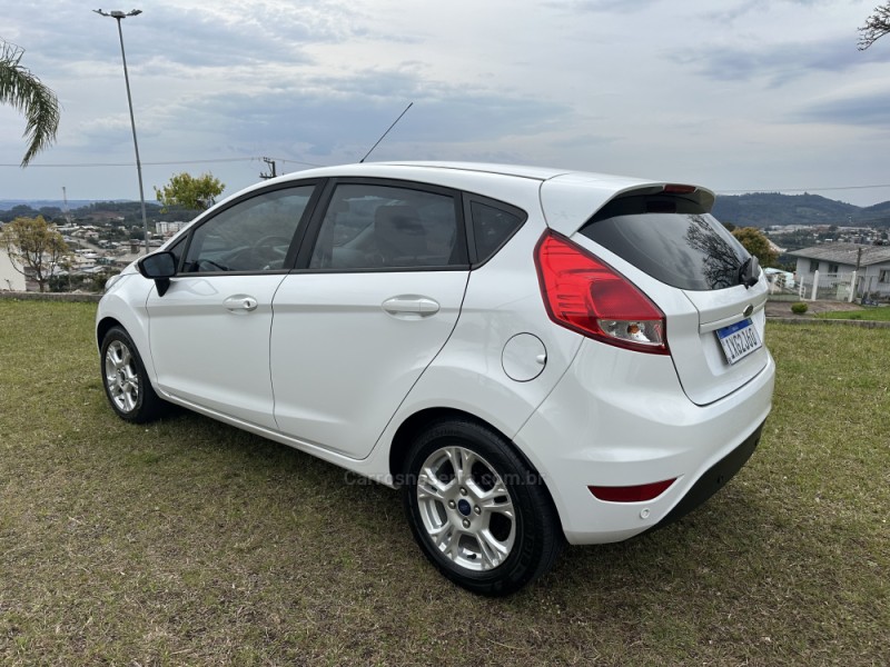 FIESTA 1.6 SE HATCH 16V FLEX 4P AUTOMÁTICO - 2016 - SãO MARCOS
