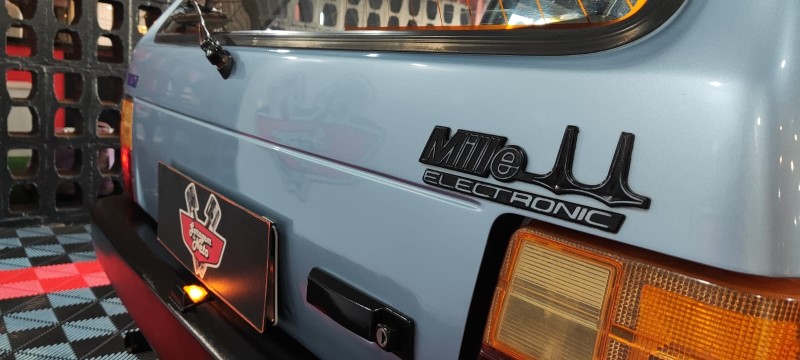 UNO 1.0 MILLE ELETRONIC 8V GASOLINA 2P MANUAL - 1993 - TEUTôNIA
