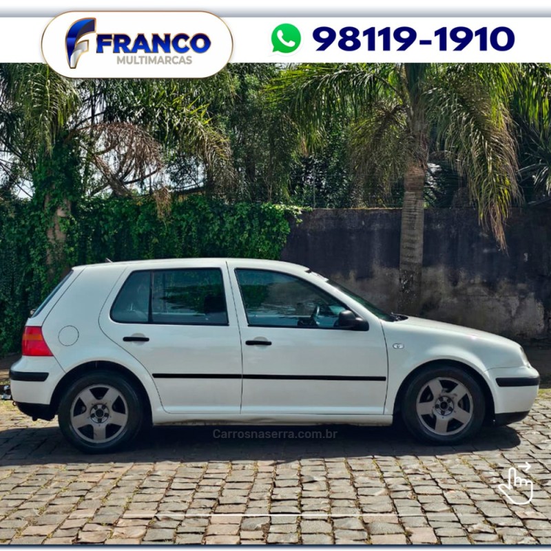 GOLF 1.6 8V GASOLINA 4P MANUAL - 2002 - VACARIA
