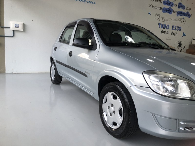 CELTA 1.0 MPFI SPIRIT 8V FLEX 4P MANUAL - 2009 - VALE REAL