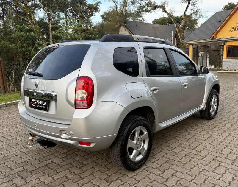 DUSTER 1.6 DYNAMIQUE 4X2 16V FLEX 4P MANUAL - 2014 - CANELA
