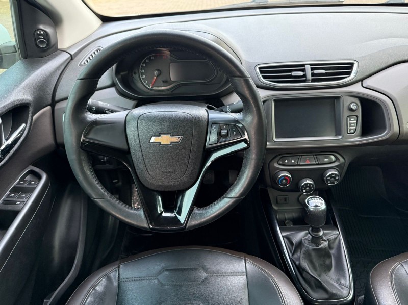 PRISMA 1.4 MPFI LTZ 8V FLEX 4P MANUAL - 2019 - CANELA
