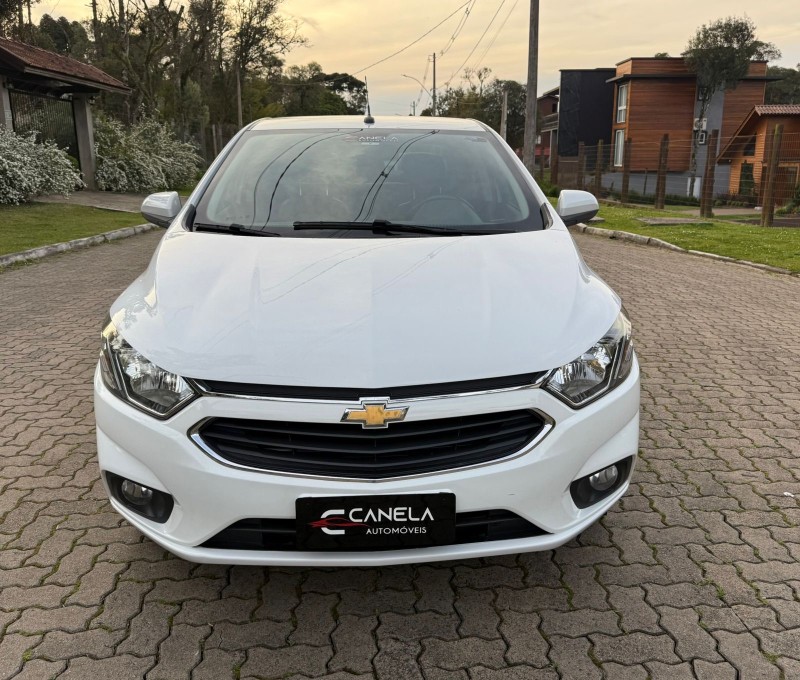PRISMA 1.4 MPFI LTZ 8V FLEX 4P MANUAL - 2019 - CANELA