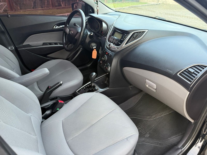 HB20S 1.6 COMFORT PLUS 16V FLEX 4P AUTOMÁTICO - 2014 - CANELA
