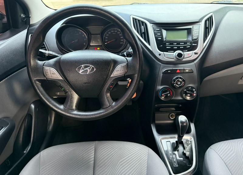 HB20S 1.6 COMFORT PLUS 16V FLEX 4P AUTOMÁTICO - 2014 - CANELA