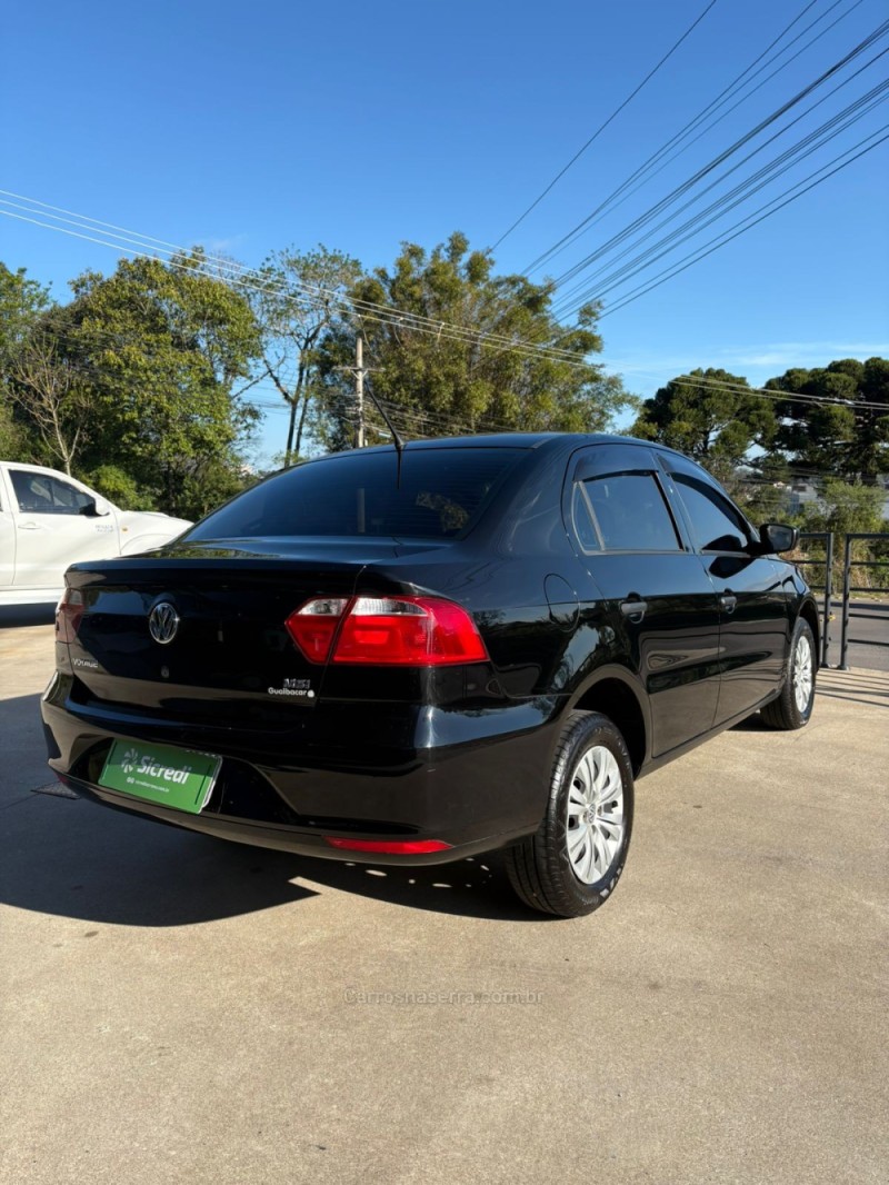 VOYAGE 1.6 MI TRENDLINE 8V FLEX 4P MANUAL - 2017 - GARIBALDI