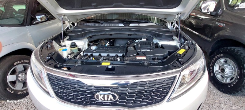 SORENTO 2.4 EX2 4X2 16V GASOLINA 4P AUTOMÁTICO - 2014 - FARROUPILHA