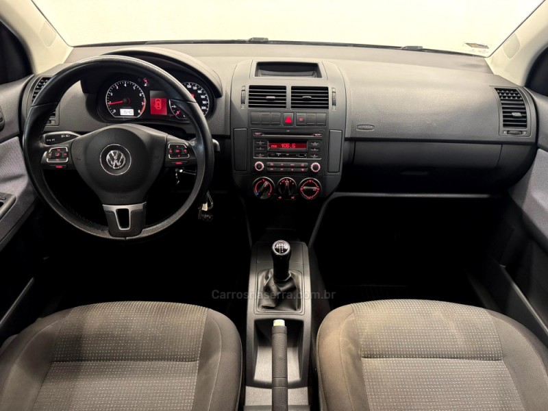 POLO SEDAN 1.6 MI 8V FLEX 4P MANUAL - 2013 - CASCA