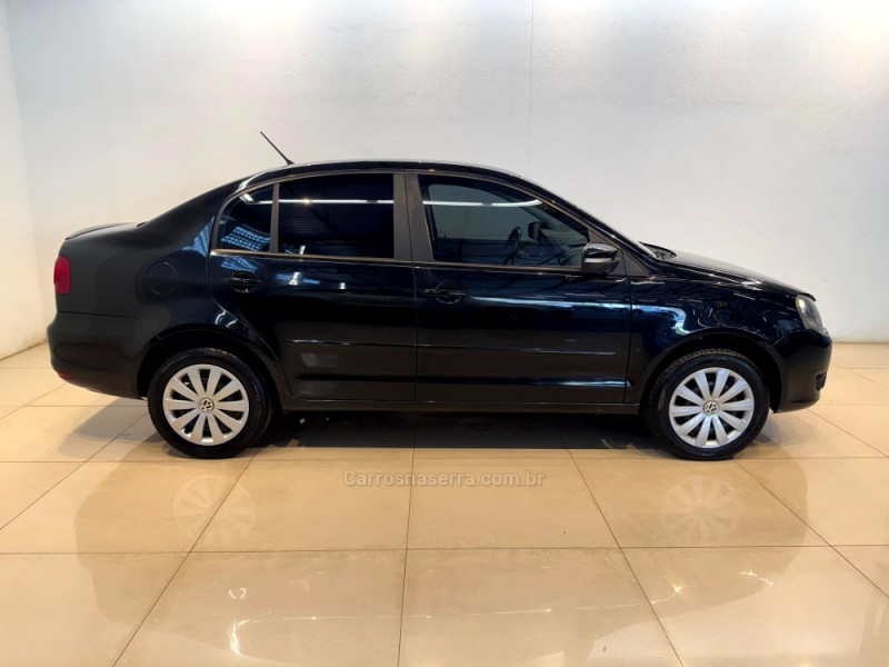 POLO SEDAN 1.6 MI 8V FLEX 4P MANUAL - 2013 - CASCA