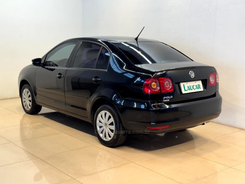 POLO SEDAN 1.6 MI 8V FLEX 4P MANUAL - 2013 - CASCA