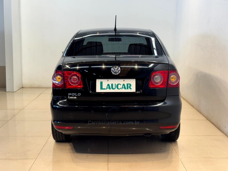 POLO SEDAN 1.6 MI 8V FLEX 4P MANUAL - 2013 - CASCA
