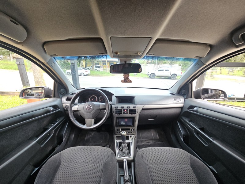 VECTRA 2.0 MPFI GT HATCH 8V FLEX 4P MANUAL - 2010 - CAXIAS DO SUL