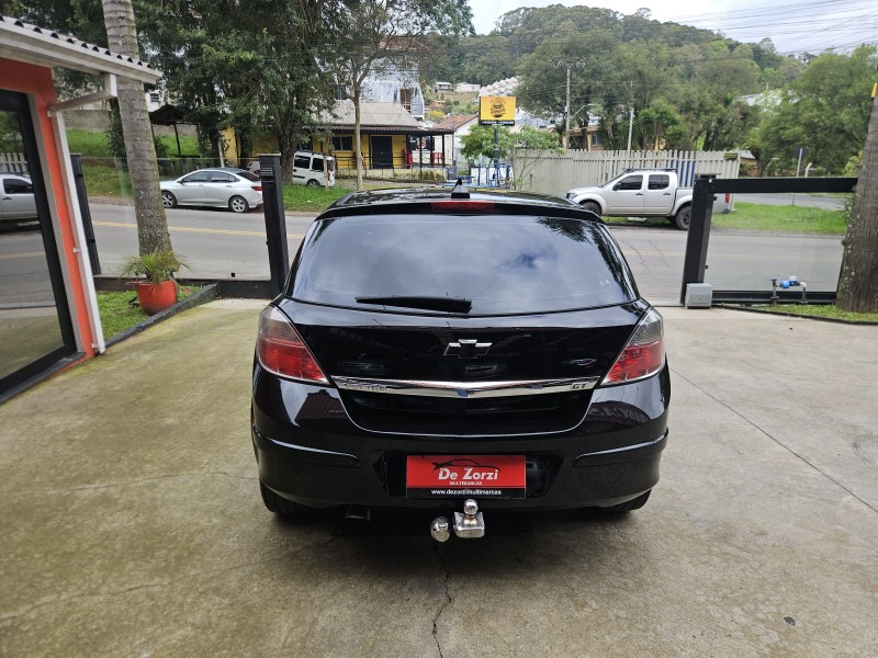 VECTRA 2.0 MPFI GT HATCH 8V FLEX 4P MANUAL - 2010 - CAXIAS DO SUL