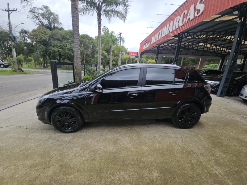 VECTRA 2.0 MPFI GT HATCH 8V FLEX 4P MANUAL - 2010 - CAXIAS DO SUL