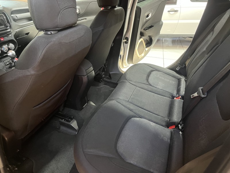 RENEGADE 1.8 16V FLEX SPORT 4P MANUAL - 2015 - CAXIAS DO SUL