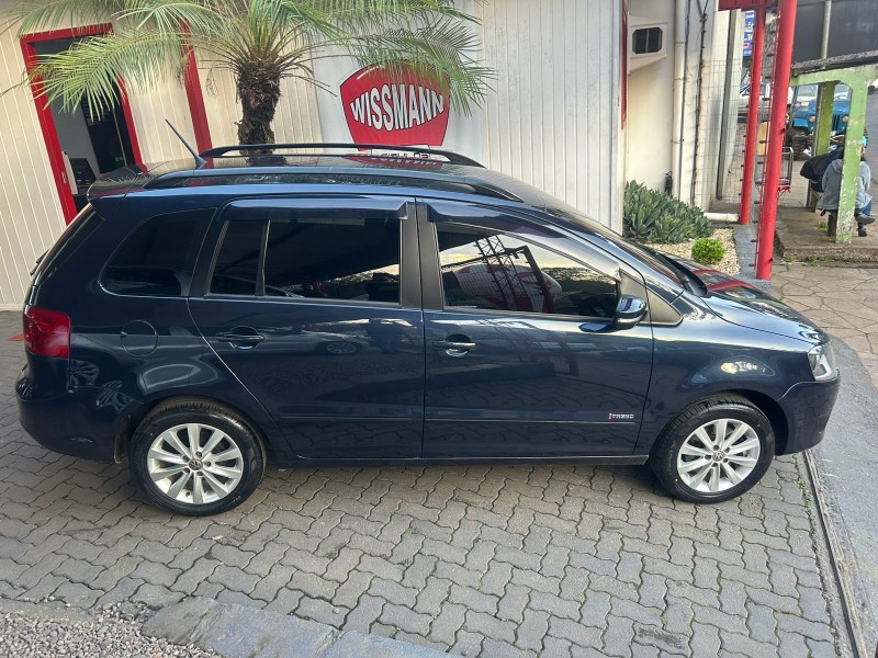 SPACEFOX 1.6 MI TREND 8V FLEX 4P MANUAL - 2014 - TRêS COROAS