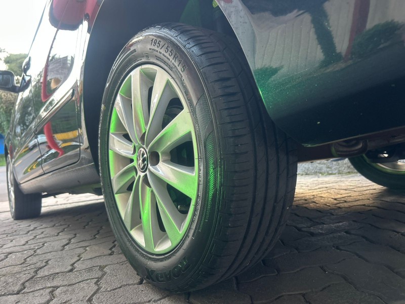 SPACEFOX 1.6 MI TREND 8V FLEX 4P MANUAL - 2014 - TRêS COROAS
