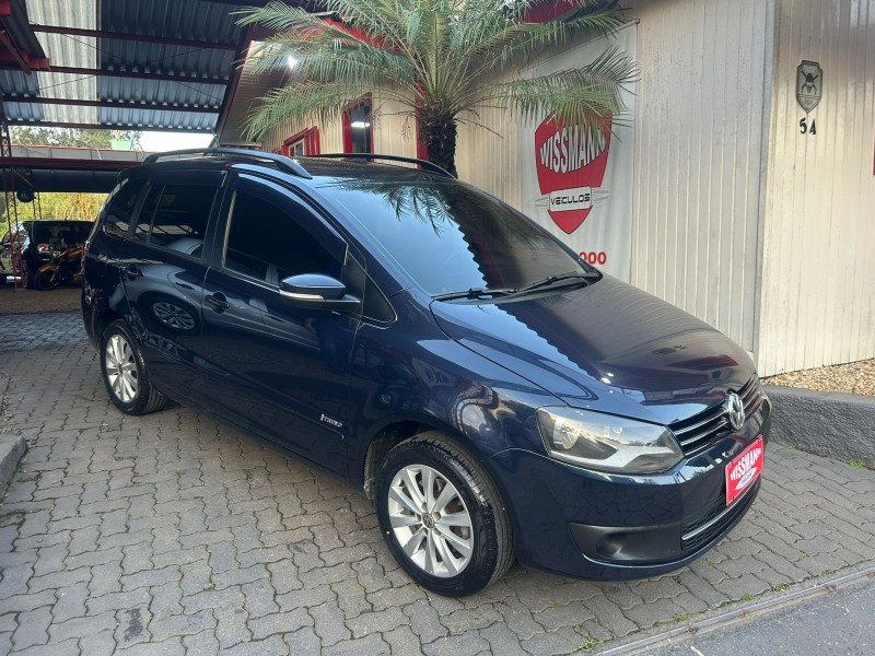 SPACEFOX 1.6 MI TREND 8V FLEX 4P MANUAL