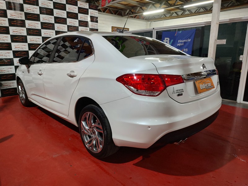 C4 LOUNGE 1.6 EXCLUSIVE 16V TURBO FLEX 4P AUTOMÁTICO - 2015 - CAXIAS DO SUL
