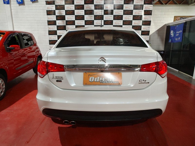 C4 LOUNGE 1.6 EXCLUSIVE 16V TURBO FLEX 4P AUTOMÁTICO - 2015 - CAXIAS DO SUL