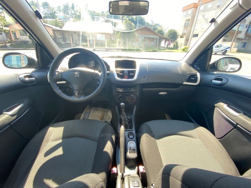 207 1.4 XR PASSION 8V FLEX 4P MANUAL - 2012 - ARROIO DO MEIO