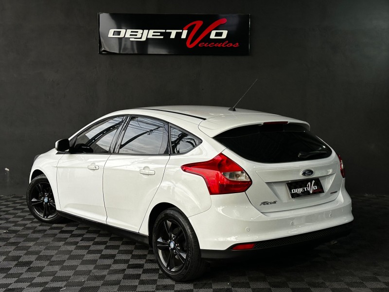 FOCUS 1.6 SE HATCH 16V FLEX 4P AUTOMÁTICO - 2015 - CAXIAS DO SUL