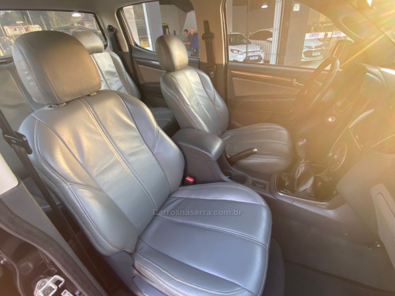 S10 2.4 LTZ 4X2 CD 8V FLEX 4P MANUAL - 2013 - ARROIO DO MEIO