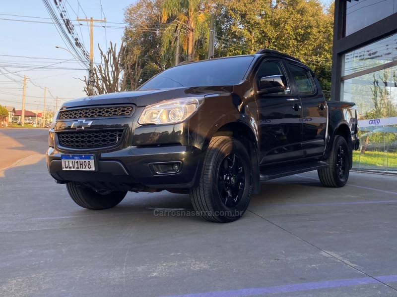 S10 2.4 LTZ 4X2 CD 8V FLEX 4P MANUAL - 2013 - ARROIO DO MEIO