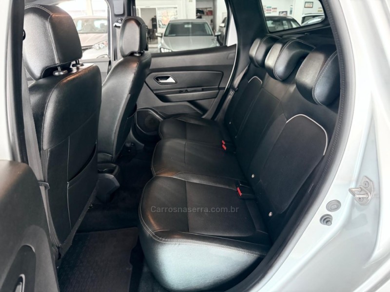 DUSTER 1.6 ICONIC 16V FLEX 4P AUTOMÁTICO - 2022 - NOVO HAMBURGO