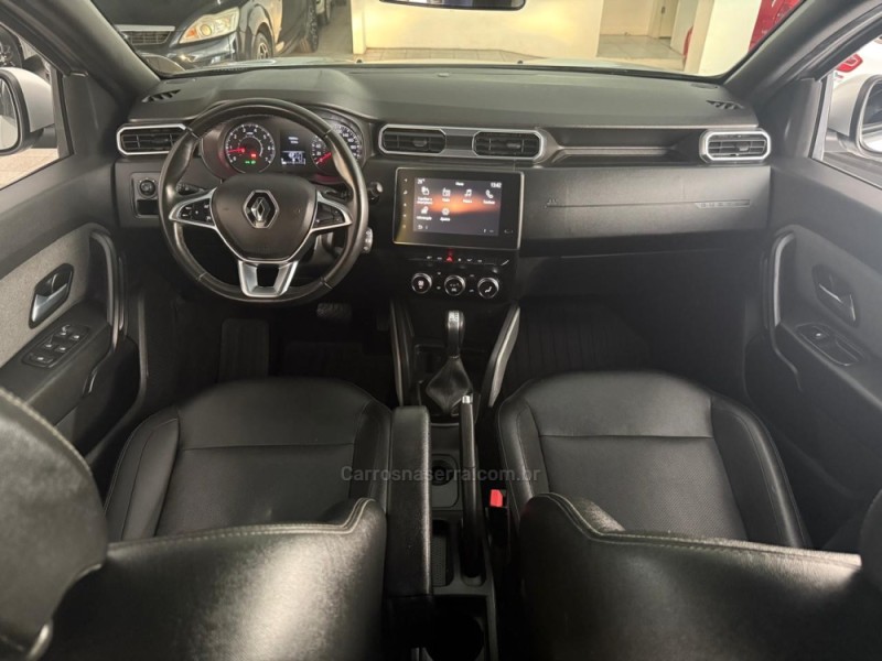 DUSTER 1.6 ICONIC 16V FLEX 4P AUTOMÁTICO - 2022 - NOVO HAMBURGO