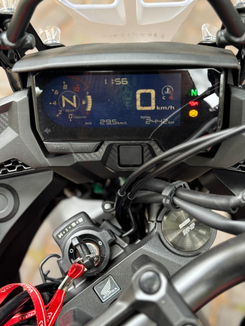 CB 500 X - 2024 - LAJEADO