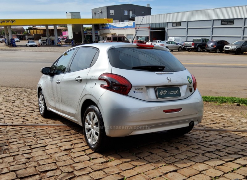 208 1.2 ACTIVE 12V FLEX 4P MANUAL - 2017 - NãO-ME-TOQUE