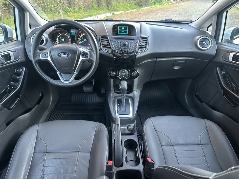 FIESTA 1.6 TITANIUM HATCH 16V FLEX 4P AUTOMÁTICO - 2016 - NOVA PRATA