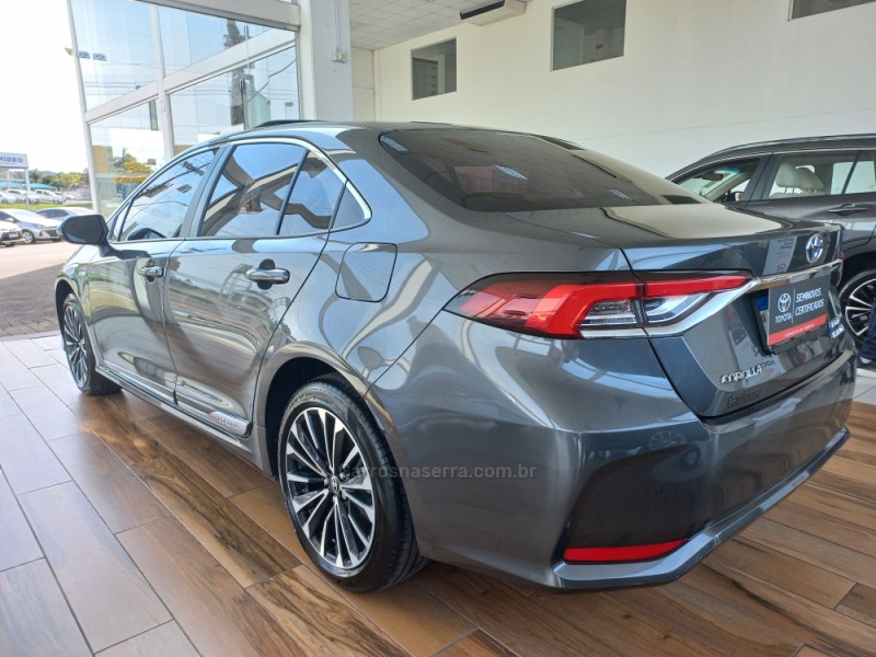 COROLLA 1.8 ALTIS PREMIUM 16V HÍBRIDO 4P AUTOMÁTICO - 2024 - TAQUARA
