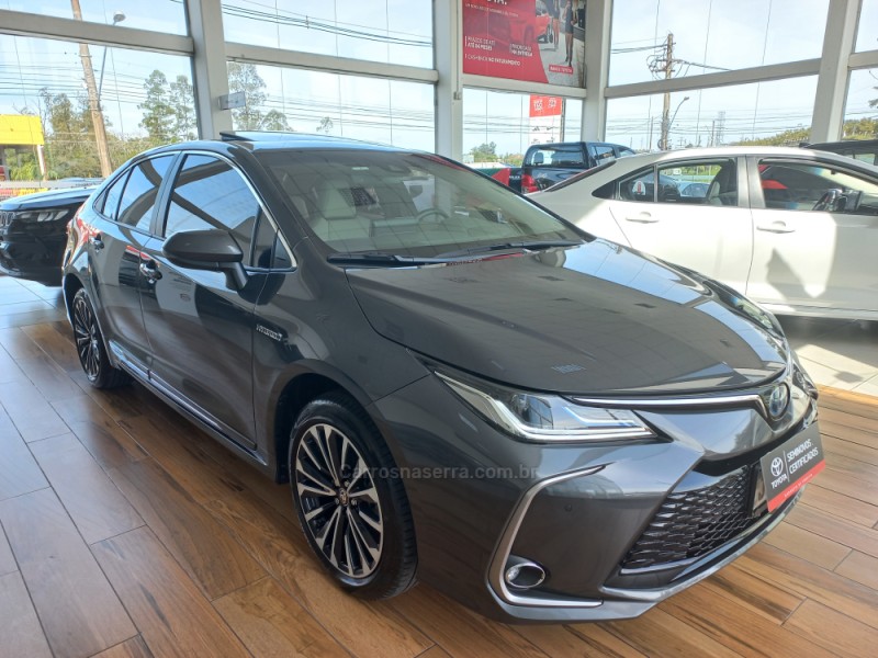 COROLLA 1.8 ALTIS PREMIUM 16V HÍBRIDO 4P AUTOMÁTICO - 2024 - TAQUARA